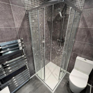 grey purple colour silver hardware bathroom